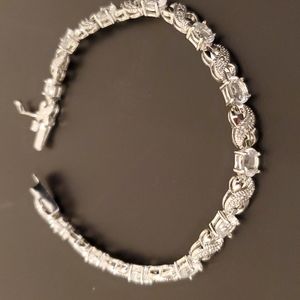 White Topaz and Diamond Bracelt